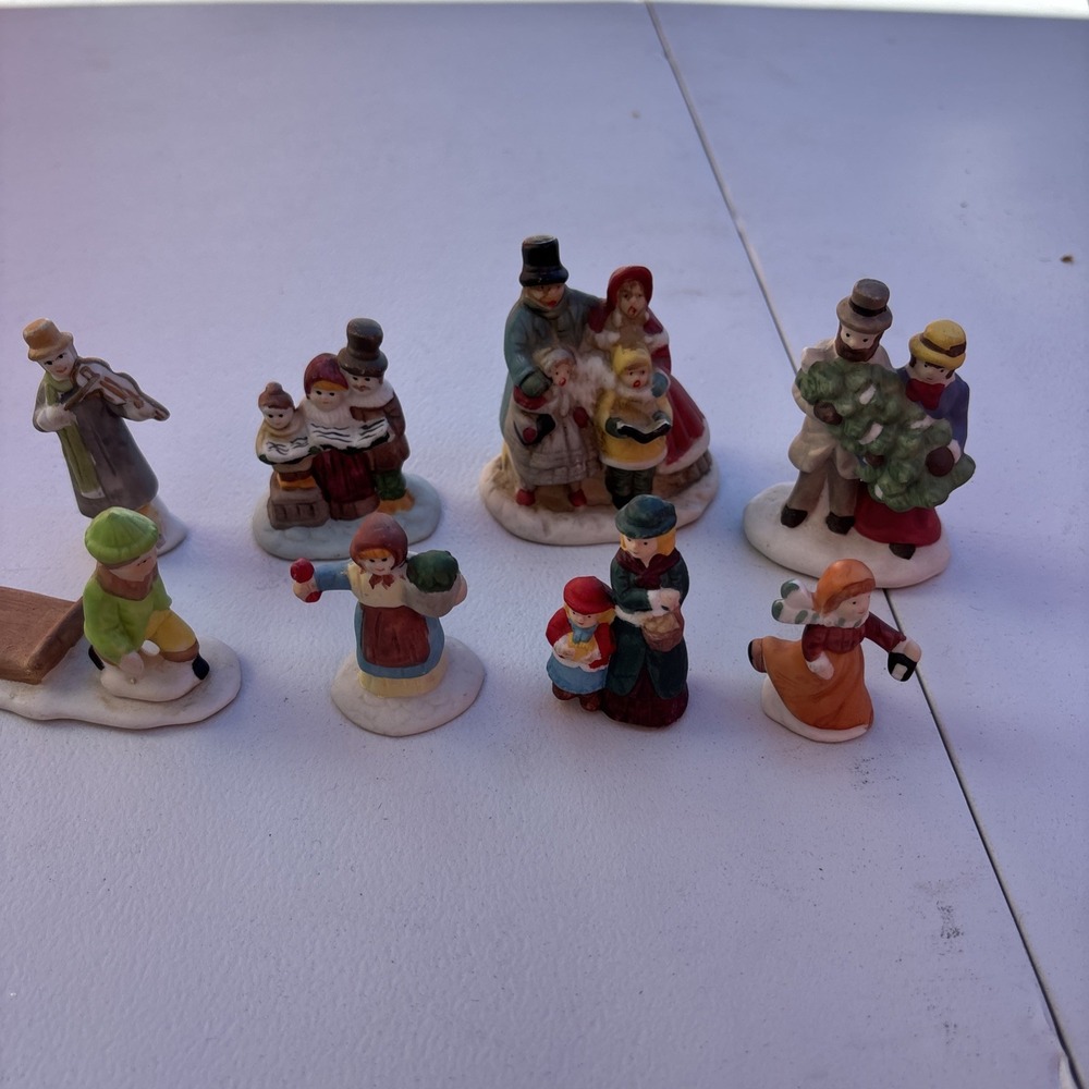 Lot Of 8 Christmas Village Figurines Lefton Vintage Holiday Decor People